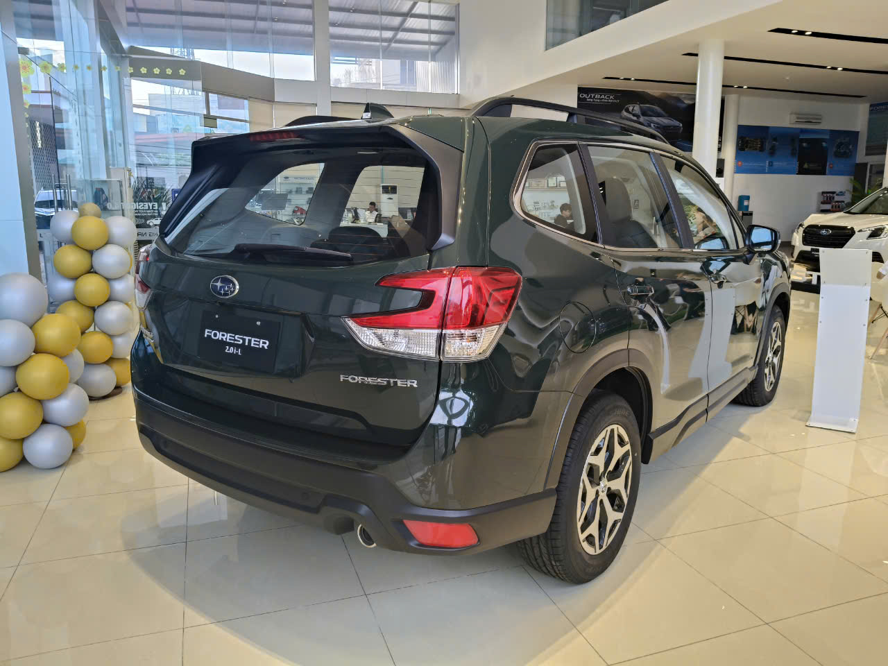 SUBARU FORESTER 2.0i-L